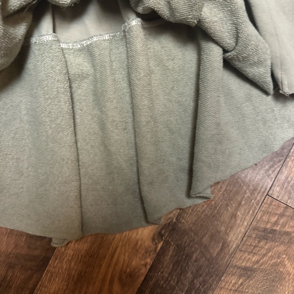 Aerie tiered Sage Green Skirt - Picture 3 of 5